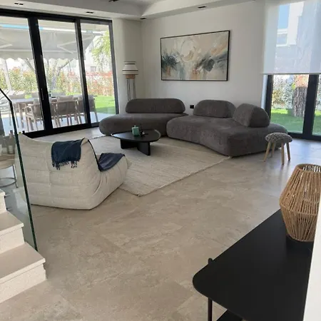 Villa Hanna